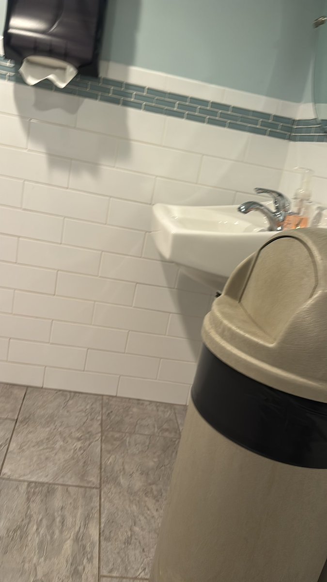 AceOfSpades tweet media