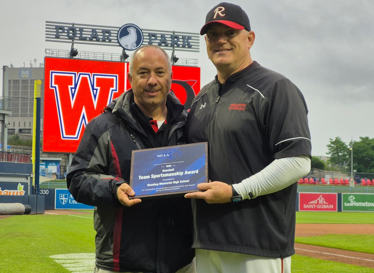 Before tonight’s Division 2 Baseball Championship, Reading Memorial High School was presented with the MIAA Team Sportsmanship Award.

Accepting the award are Reading athletic director Thomas Zaya and coach David Blanchard.