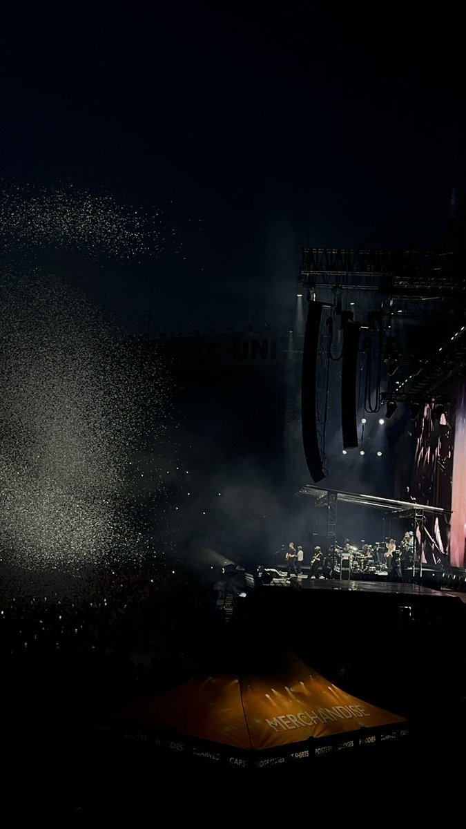 i will never get over this weekend it’s the best of my life. last show tomorrow until manchester in august