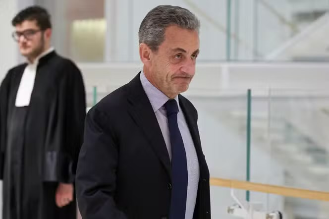 AlertesInfos's tweet photo. 🇫🇷 ALERTE INFO - Nicolas Sarkozy a été EXCLU de la Légion d’honneur après sa condamnation dans l’affaire des écoutes. (AFP) https://t.co/d5ErVBPZon