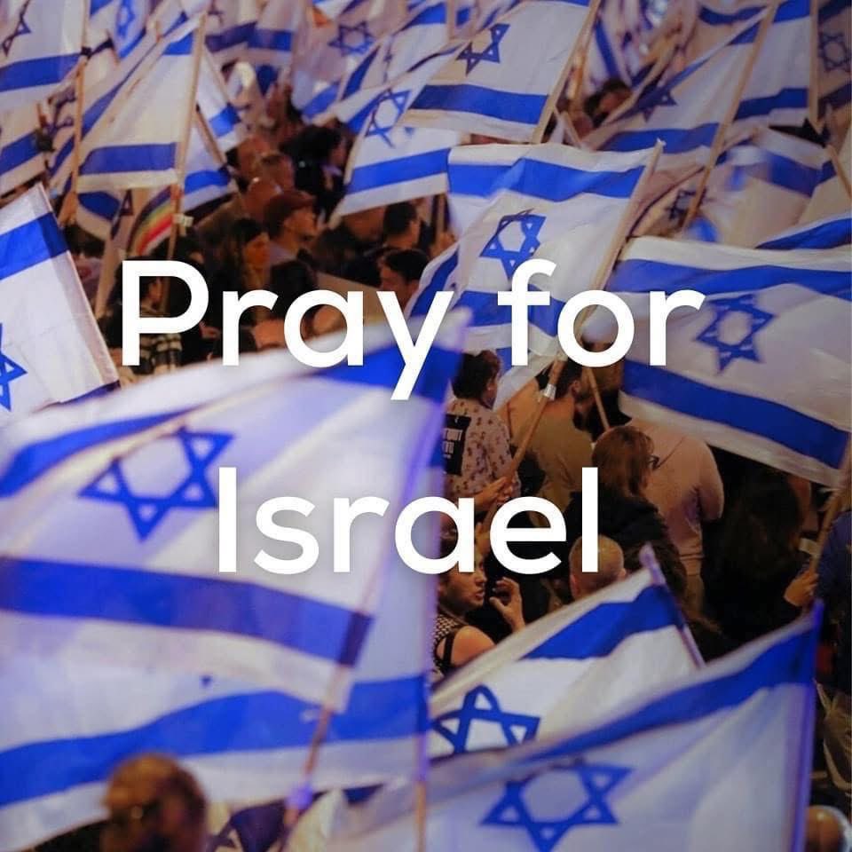 OM_Hindi's tweet photo. indicate your support for Israel by raising your hand. 🇮🇱✋

#Israel #PrayForIsrael #Iran #TelAviv #IsraeliranWar #israil #iranisraelwar #Teheran #Netanyahu #Tehran https://t.co/swQGw8oRWT