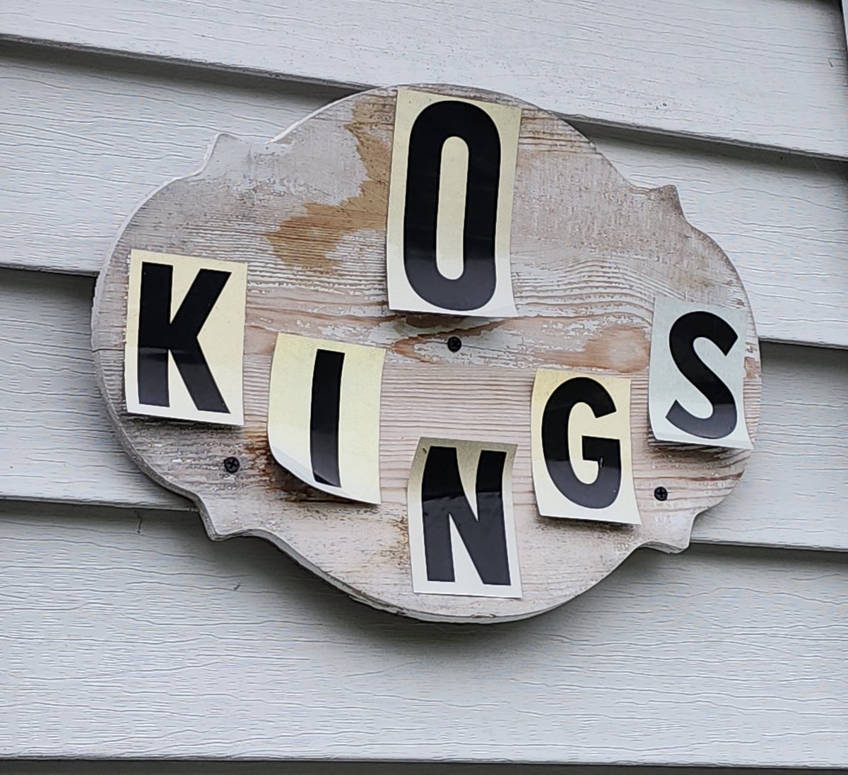 I feel like this was established a long, long time ago.

But you can leave, if you don't like it. 🇺🇸

#nokings