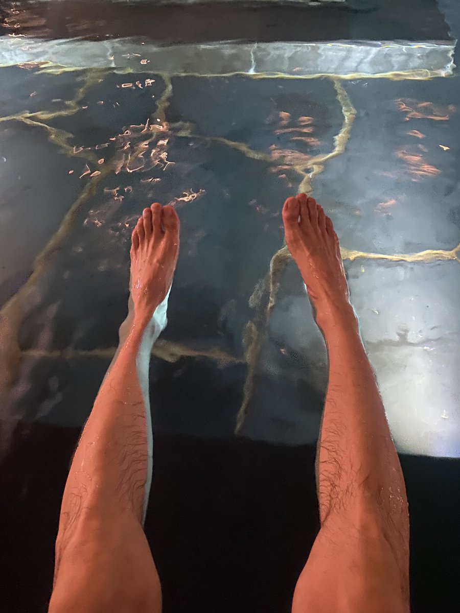 MasterDomAlpha's tweet photo. Come to $erve your master on your knees, massage me and lick my 🦶 👣.

🎁👇
https://t.co/SsGBuKjt8c

#findom #finsub #cashmaster #cashsub #feetdom #feet_pic #muscles #dominance #power #feet #feetworshi̇p https://t.co/y3xIaLxe7V