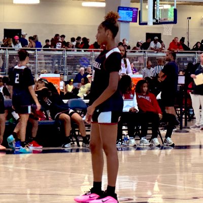 D’Miya Spruill (@busydmiya) on Twitter photo #NewProfilePic #NewProfilePic