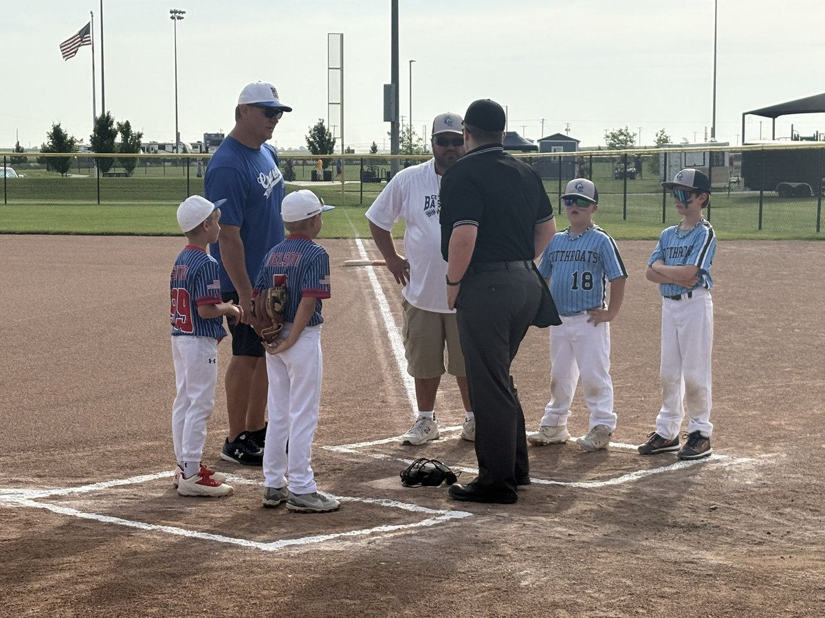 CrawsWahoo's tweet image. Craws 8U off to a great start at their first ever tournament.  2-0 in pool play.  Ready for their first bracket play game tomorrow.