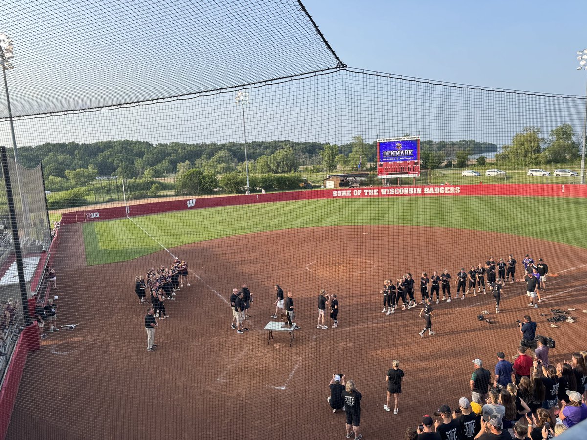 We’re running a little late here at Goodman Diamond.. congrats to Denmark for winning the WIAA D2 state title. The Vikings beat Jefferson, 4-1 #hsswi