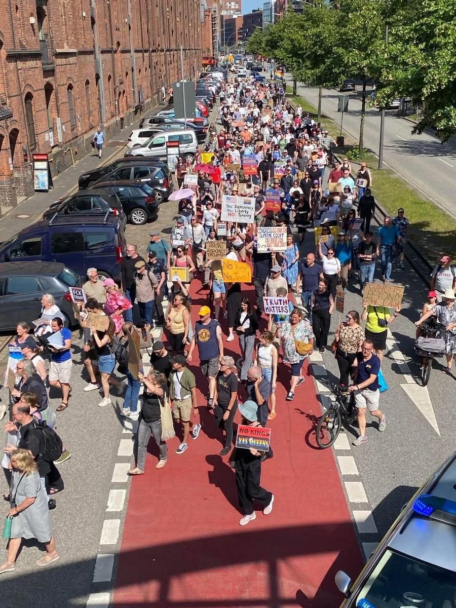 Hamburg Germany! No Kings Day