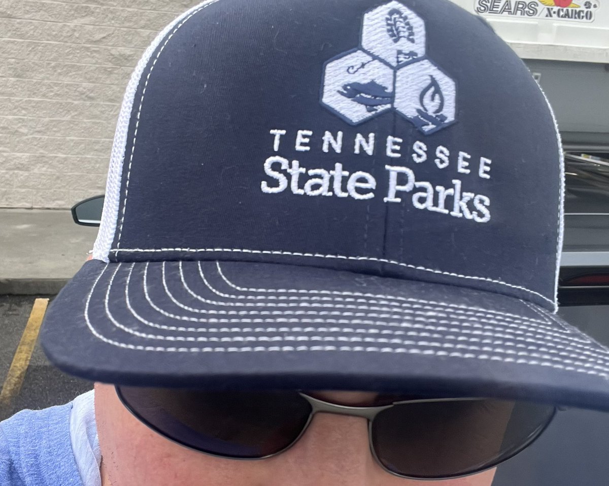 Plenty of folks are moving to Tennessee but how about some just come visit!

I am out of state for some family time but always the evangelist for our great state!  Just told a couple about some of our great food and water falls!  
@tnvacation 
#SenatorLoweTourForParks
