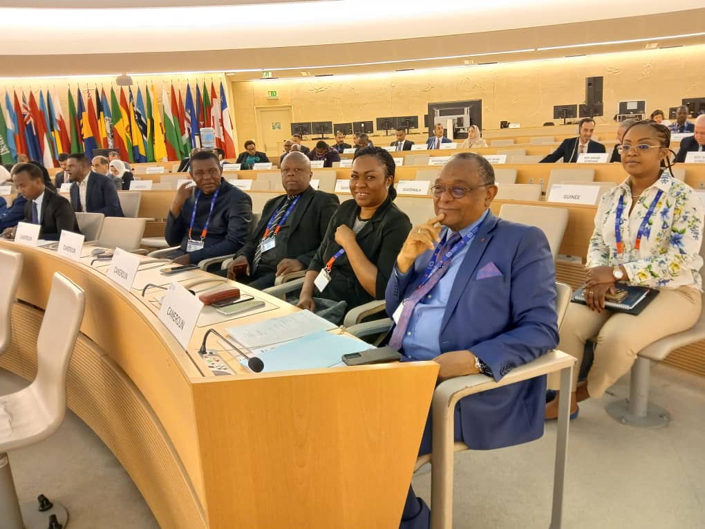 Permanent Mission of Cameroon_Geneva (@cameroon_in_gva) on Twitter photo 🇨🇲 At #ILC113 in Geneva, Cameroon reaffirmed its commitment to #DecentWork and social dialogue. Minister Grégoire OWONA's speech, meetings with the ILO DG & Africa RD, and stronger cooperation prospects. #ILO #Cameroon <a href="/diplocam_minrex/">Diplomatie Cameroun /Cameroon Diplomacy</a> <a href="/MinTss2023/">Ministère du travail et de la sécurité sociale CMR</a> 🇨🇲 At #ILC113 in Geneva, Cameroon reaffirmed its commitment to #DecentWork and social dialogue. Minister Grégoire OWONA's speech, meetings with the ILO DG & Africa RD, and stronger cooperation prospects. #ILO #Cameroon <a href="/diplocam_minrex/">Diplomatie Cameroun /Cameroon Diplomacy</a> <a href="/MinTss2023/">Ministère du travail et de la sécurité sociale CMR</a>