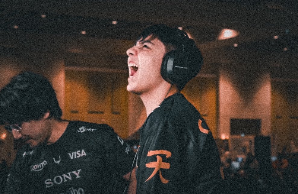 We are in TOP32 @Craimegod #CEO2025 #SF6

“El incalculable poder de la sangre joven” 

🖤