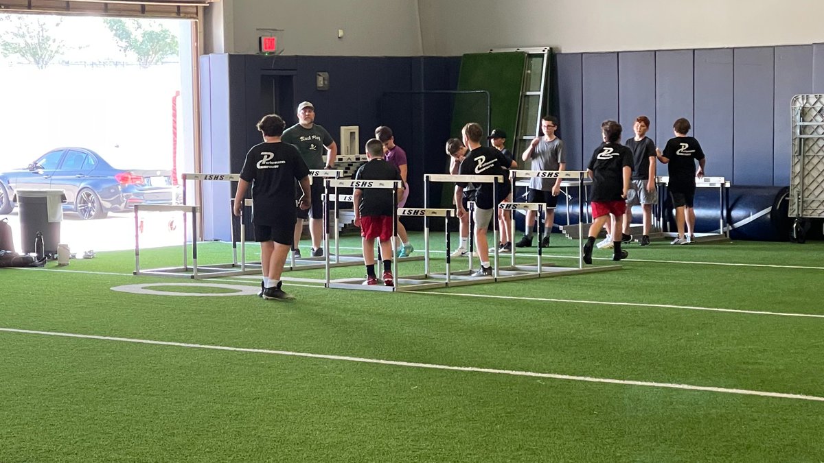 TexasLineCamp's tweet image. Last Day.... BEST Day!!!

Thank You to the Young Bulls who worked so hard this week at @TexasLineCamp - DFW.  We are so thankful to have been allowed to coach them this year.  We are very proud of their improvement!

Also, A Special Thank You to the Parents who brought them.