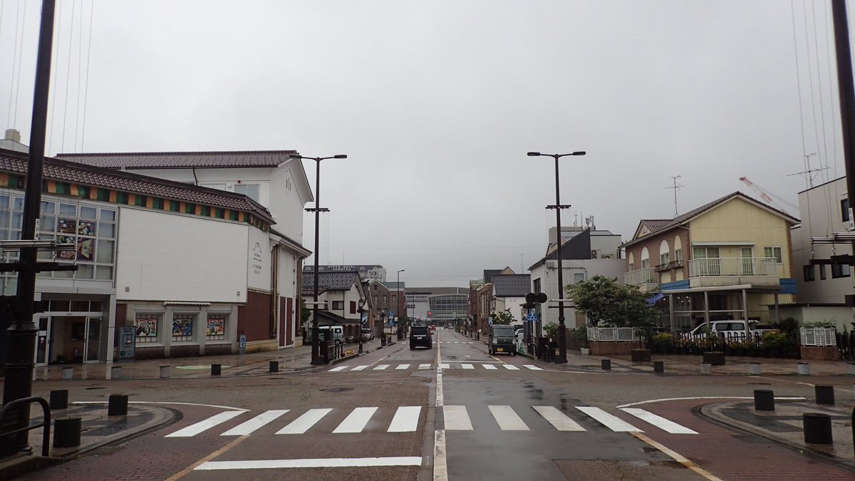 akira_science's tweet photo. みなさまおはようございます。今朝の北陸は☂気温ただ今23℃。ここ北陸も梅雨🐸☂らしい蒸し暑さです😓
各地🗾大雨☔に関する情報が出ております。
お出かけ🚌🚃🚙🚴のみなさん、気象情報を十分にご確認の上、お気をつけて👋
どちらさまも素敵✨な日曜日を😊
本日もよろしくお願いいたします😊 https://t.co/PK5IPtsdNK
