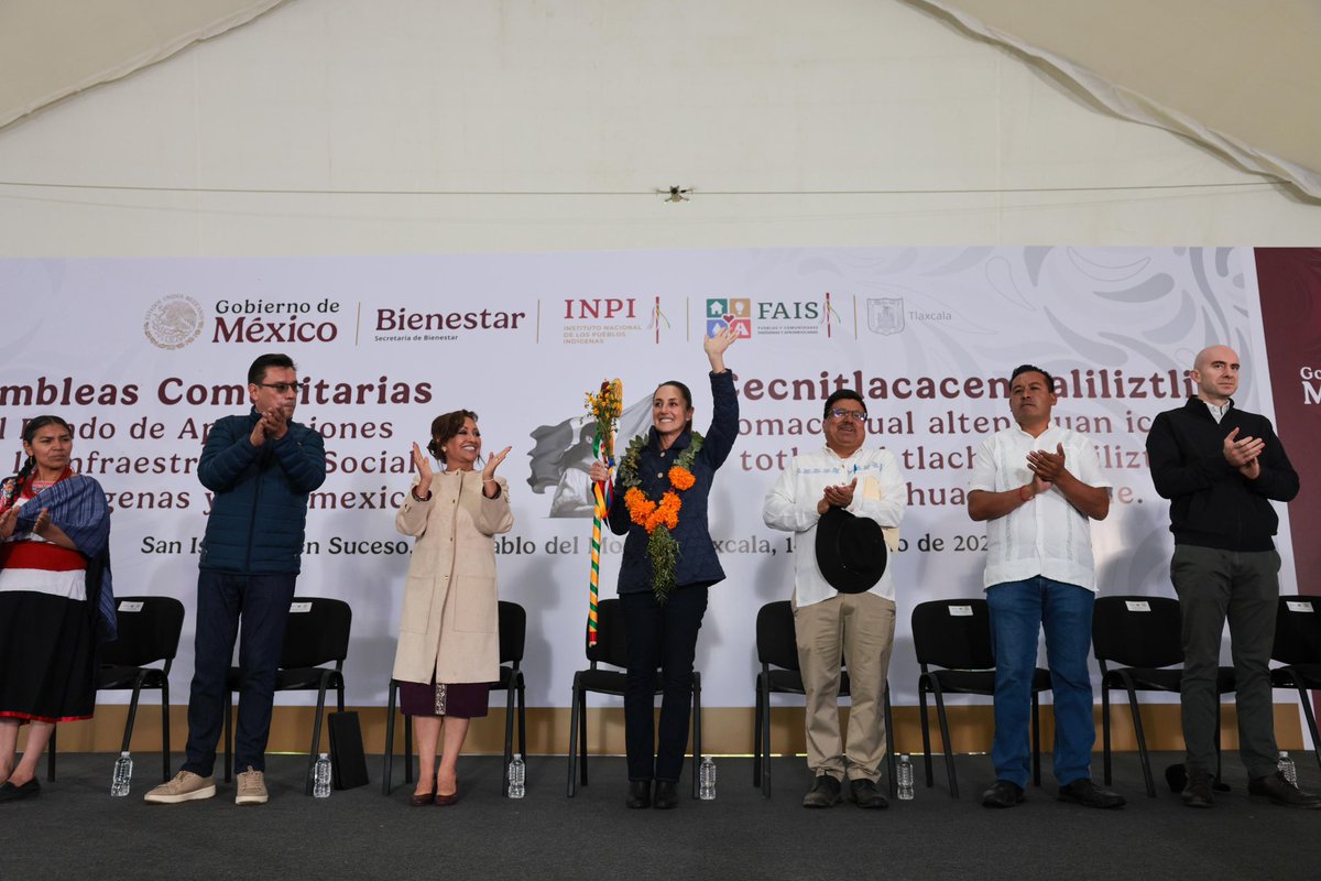 Carlos Torres Rosas (@carlosgtorres_) on Twitter photo En Tlaxcala, junto a la presidenta <a href="/Claudiashein/">Claudia Sheinbaum Pardo</a>, este sábado dimos inicio al programa Salud Casa por Casa y revisamos el avance de obras y proyectos en la entidad, incluidos los <a href="/apoyosbienestar/">Programas para el Bienestar</a>.
Asimismo, en San Isidro Buen Suceso, entregamos tarjetas a los pueblos nahua y En Tlaxcala, junto a la presidenta <a href="/Claudiashein/">Claudia Sheinbaum Pardo</a>, este sábado dimos inicio al programa Salud Casa por Casa y revisamos el avance de obras y proyectos en la entidad, incluidos los <a href="/apoyosbienestar/">Programas para el Bienestar</a>.
Asimismo, en San Isidro Buen Suceso, entregamos tarjetas a los pueblos nahua y
