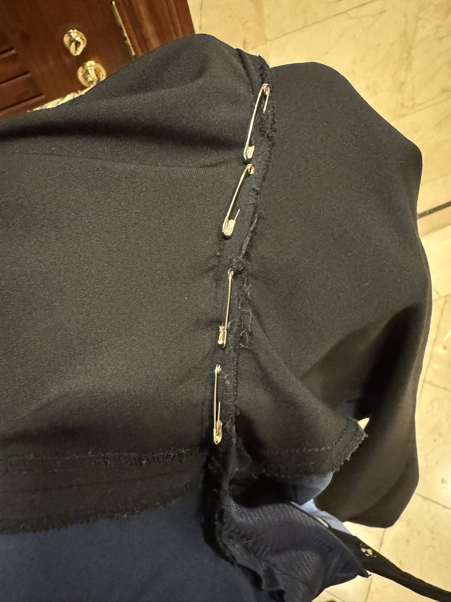 Really disappointed with the quality of <a href="/TommyHilfiger/">Tommy Hilfiger</a> pants! Imagine this happening to you at a wedding! Good thing I could get safety pins!