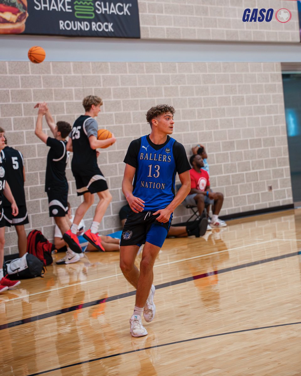 GASOLyndon's tweet photo. #GASO CTX Shoot-Out

A clear stock riser this weekend has been @Bryce1326 as an athletic &amp; versatile shotmaker.

Playing hard is a skill and this dude is SKILLED.

📸 @Camrin_Garza210 https://t.co/4VUY7Gat1O