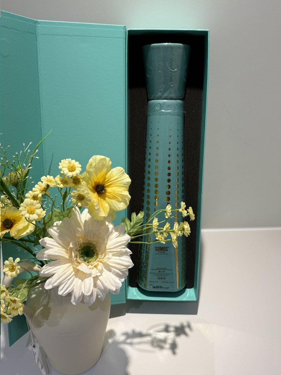 G-Dragon SOMOS Tequila is coming 💚🌼