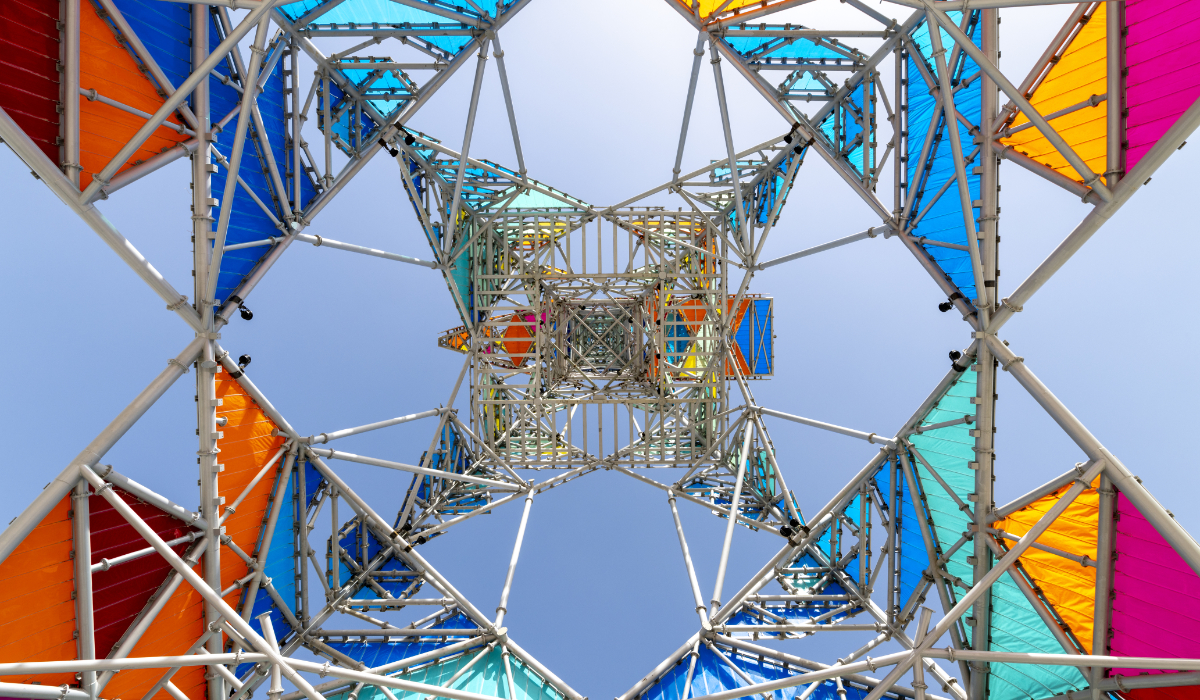 ‘The Arts Tower’ brings new meaning and color to Riyadh’s Sports Boulevard. <a href="/SportsBlvdEn/">-</a> arab.news/9g39n