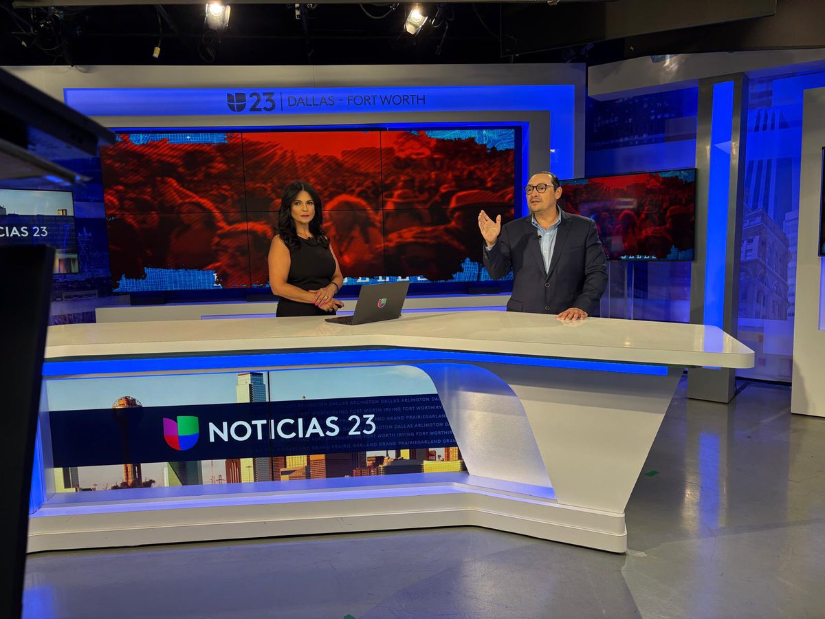 Agradezco el espacio vespertino este sábado <a href="/Univision23DFW/">Noticias23DFW</a> 📺 para conversar con <a href="/andrearega23/">andrea rega</a> sobre los recursos y herramientas 🧰 de Protección que ofrece la #RedConsular <a href="/SRE_mx/">Relaciones Exteriores</a> <a href="/ConsulMexDal/">ConsulMexDal</a>