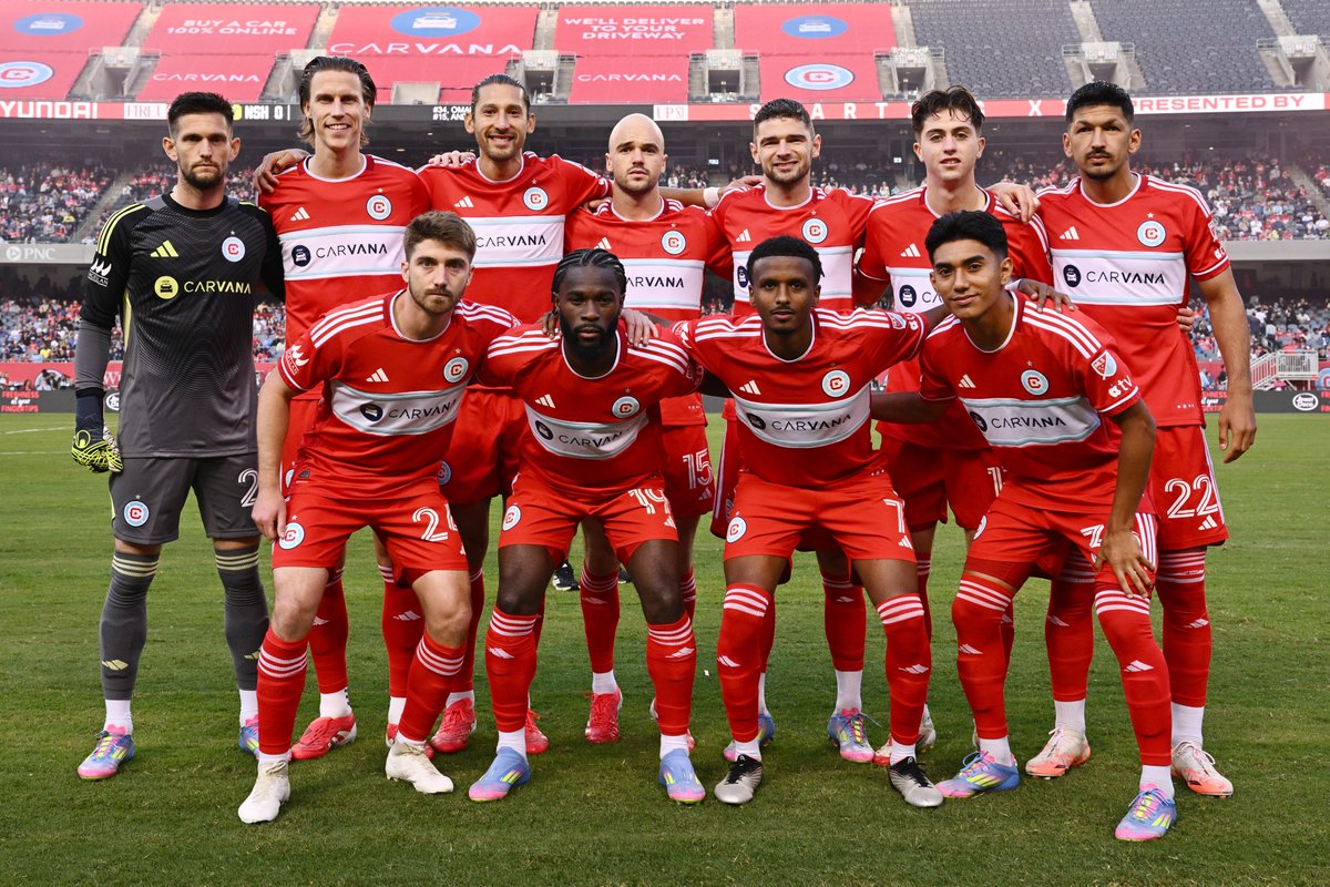 ChicagoFire's tweet photo. The Men in Red 🔴 #cf97 https://t.co/eWEahOA4s6