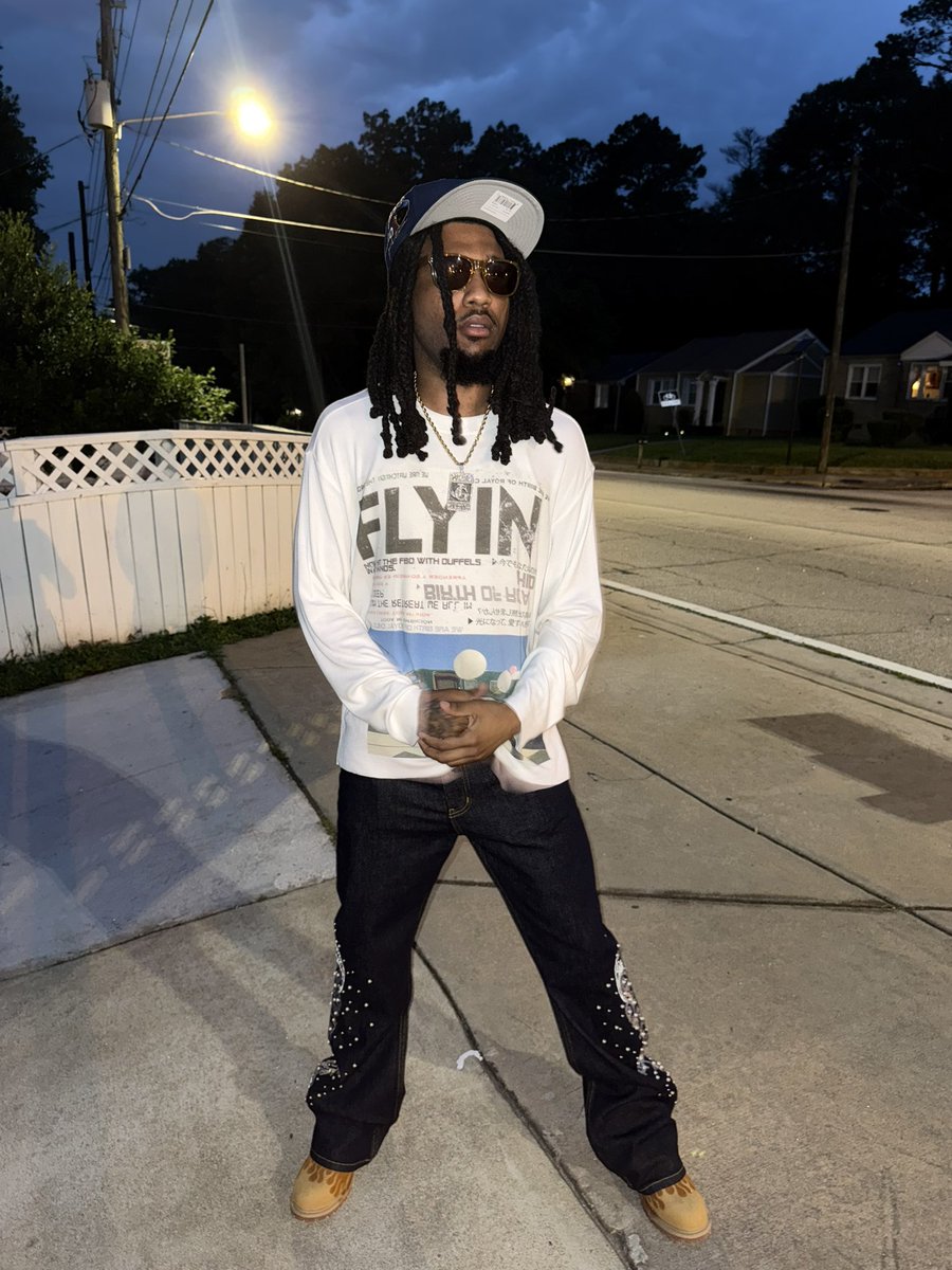 BruceeWaynee_'s tweet photo. This shit can’t be duplicated! only one me 🦅 https://t.co/osZQqnXPXn