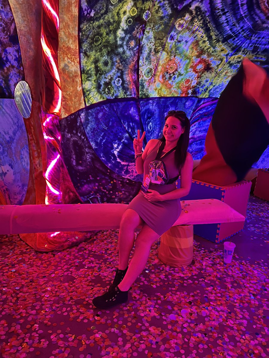 ciaras8's tweet photo. Almost 4 months along🤰🏽#somewherefest https://t.co/dTHs0bwurE