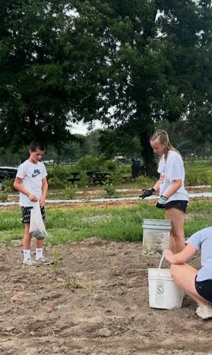Maci Coons (@macicoons) on Twitter photo Summer Serve 2025 gave me the chance to serve those in need here in South Carolina. <a href="/LymanMethodist/">Lyman Methodist Church</a> Summer Serve 2025 gave me the chance to serve those in need here in South Carolina. <a href="/LymanMethodist/">Lyman Methodist Church</a>