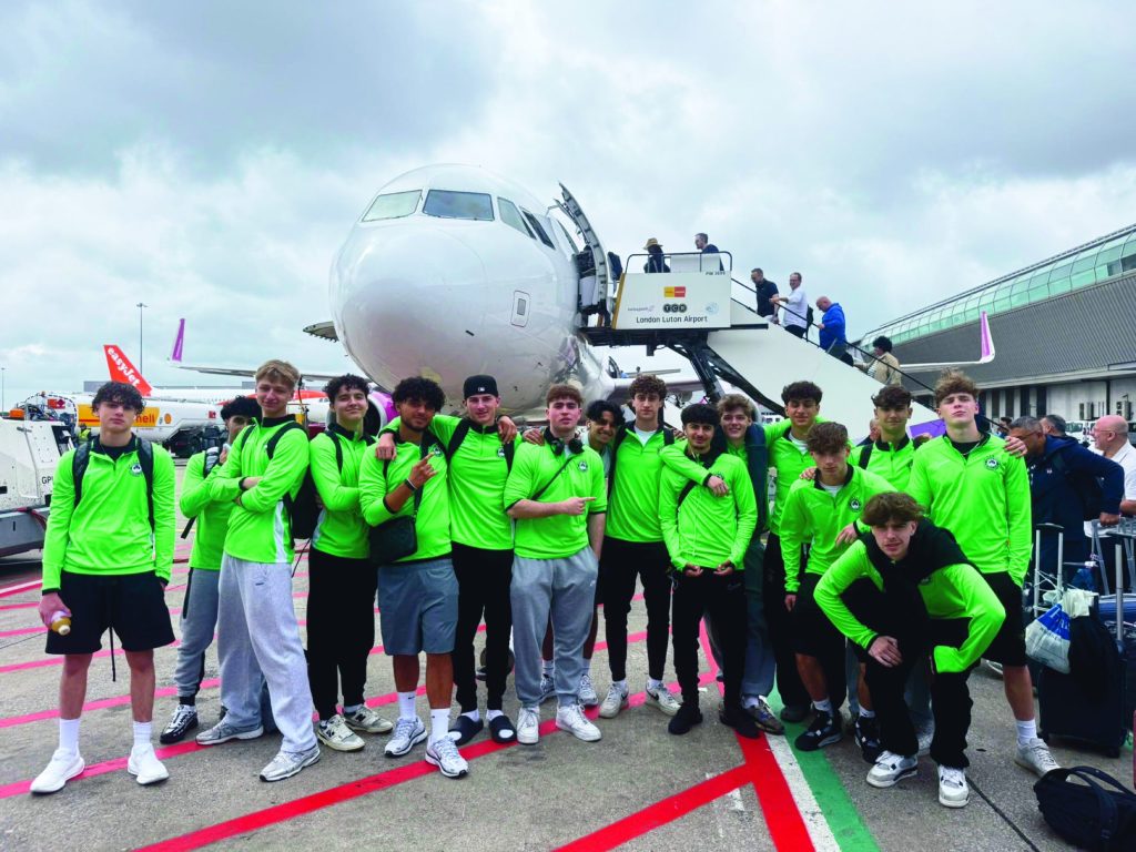 Omonia Youth U18 Gold have a successful Cyprus tour
parikiaki.com/2025/06/omonia…
<a href="/OmoniaYouthFC/">Omonia Youth FC</a>