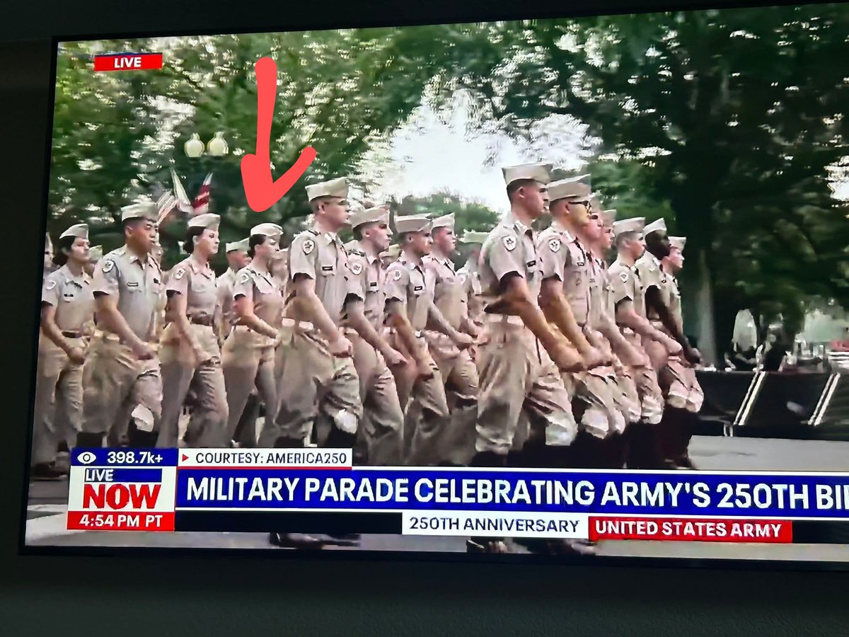 ErinBeckemeier's tweet photo. So proud of my daughter who marched today! #GigEm #AggieCorps https://t.co/rhqZJaY3yE