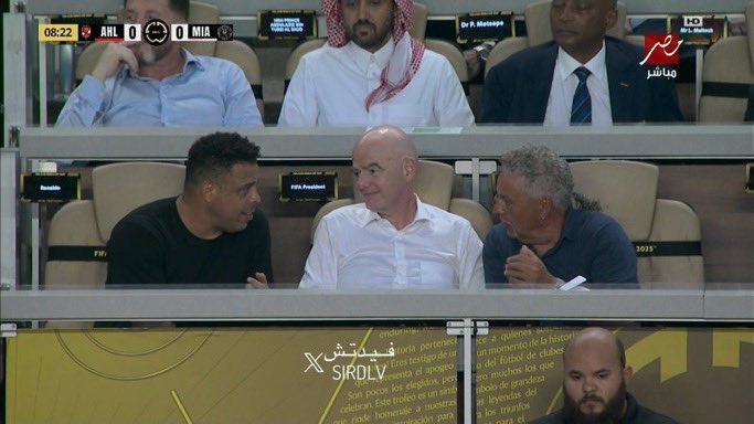 أساطير FIFA سامي الجابر والايطالي روبرتو باجيو والبرازيلي رونالدو خلال تواجدهم بملعب (هارد روك) لحضور أفتتاح كأس العالم للأندية بين انتر ميامي x الأهلي المصري بدعوة من FIFA