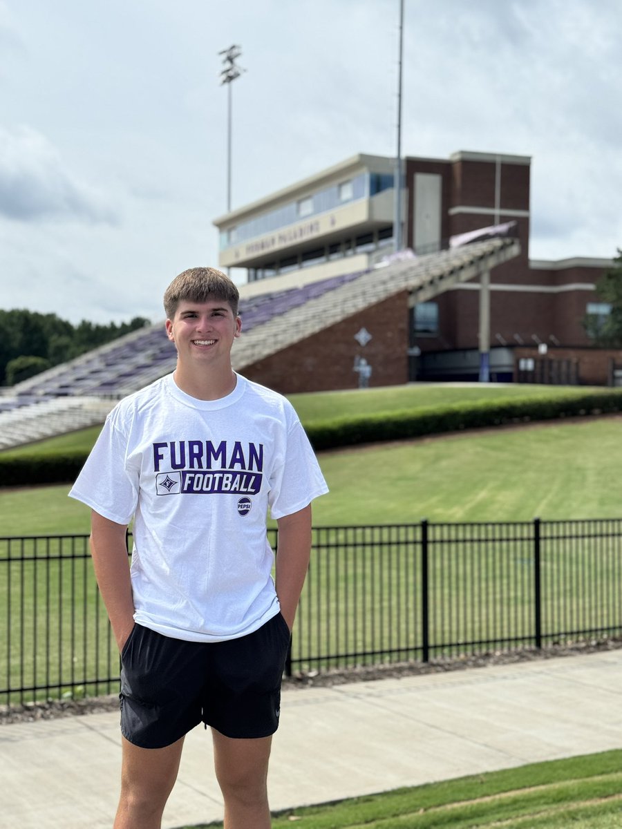 Had a fun experience at <a href="/PaladinFootball/">Furman Football</a> overnight camp. Lots of great coaching and learned a lot!

<a href="/CoachMurphFU/">Josh Murphy</a> <a href="/DrewDudzik/">Drew Dudzik</a> <a href="/CoachNickVerna/">Nick Verna</a> <a href="/FUCoachHendrix/">Clay Hendrix</a> <a href="/Gibbs_Football/">Gibbs Football</a> <a href="/Coach_Kitts/">Tyler Kitts</a> <a href="/BradTurner2/">Brad Turner</a>
