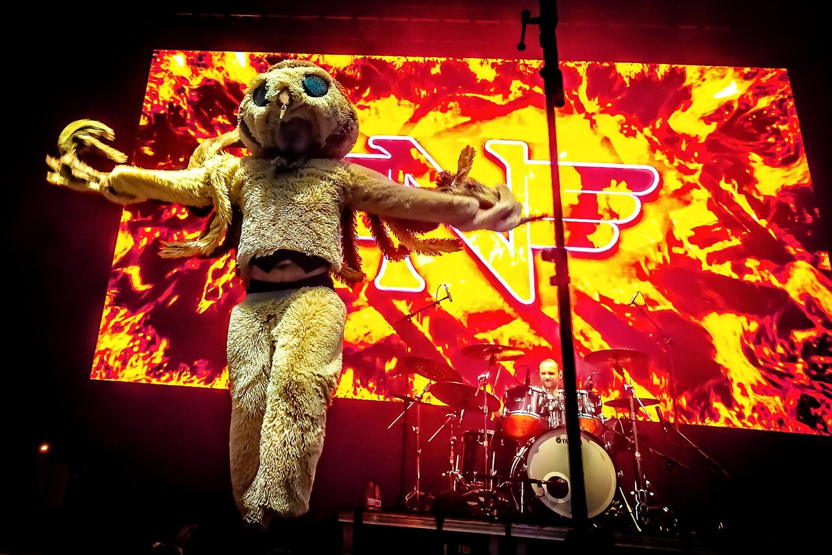 Z! Live (@zliveoficial) on Twitter photo ¡Qué mejor final que terminar por todo lo alto con <a href="/DarkFuneral/">Dark Funeral</a> y <a href="/Nanowarofsteel/">NanowaR Of Steel</a>!
#zlive #zlive2025 #zamora #darkfuneral #nanowarofsteel ¡Qué mejor final que terminar por todo lo alto con <a href="/DarkFuneral/">Dark Funeral</a> y <a href="/Nanowarofsteel/">NanowaR Of Steel</a>!
#zlive #zlive2025 #zamora #darkfuneral #nanowarofsteel
