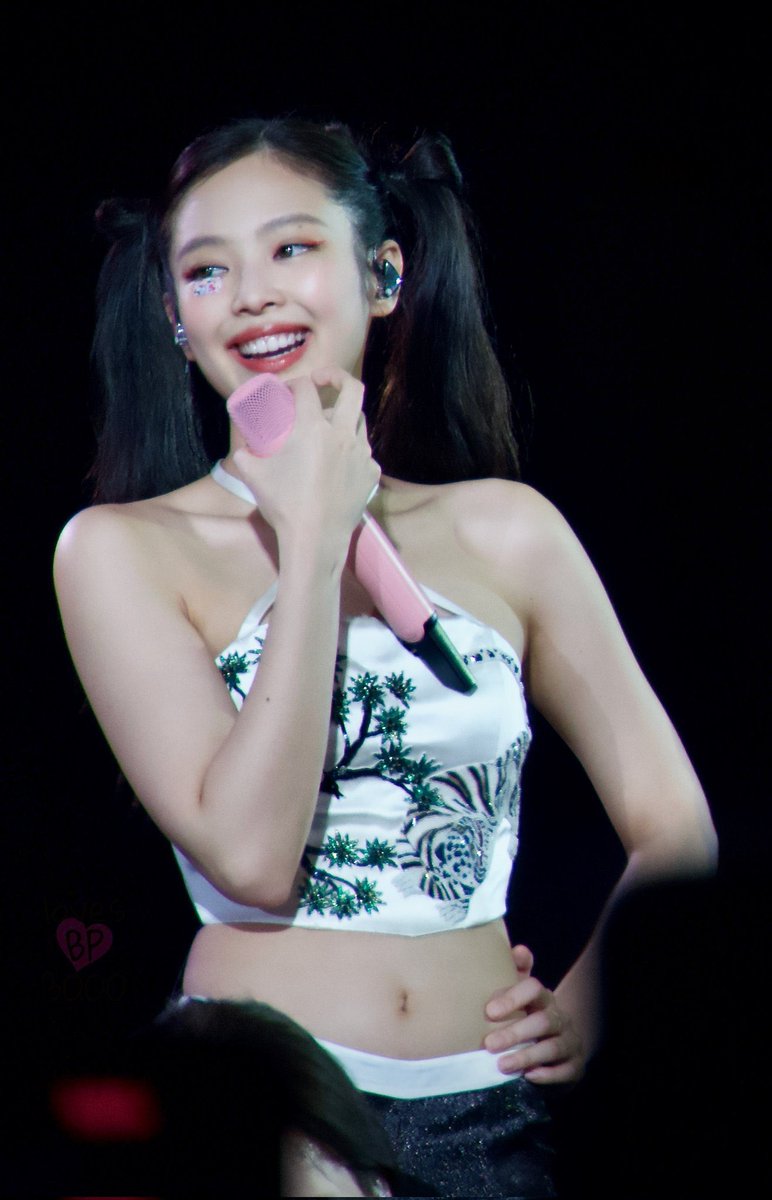 😺