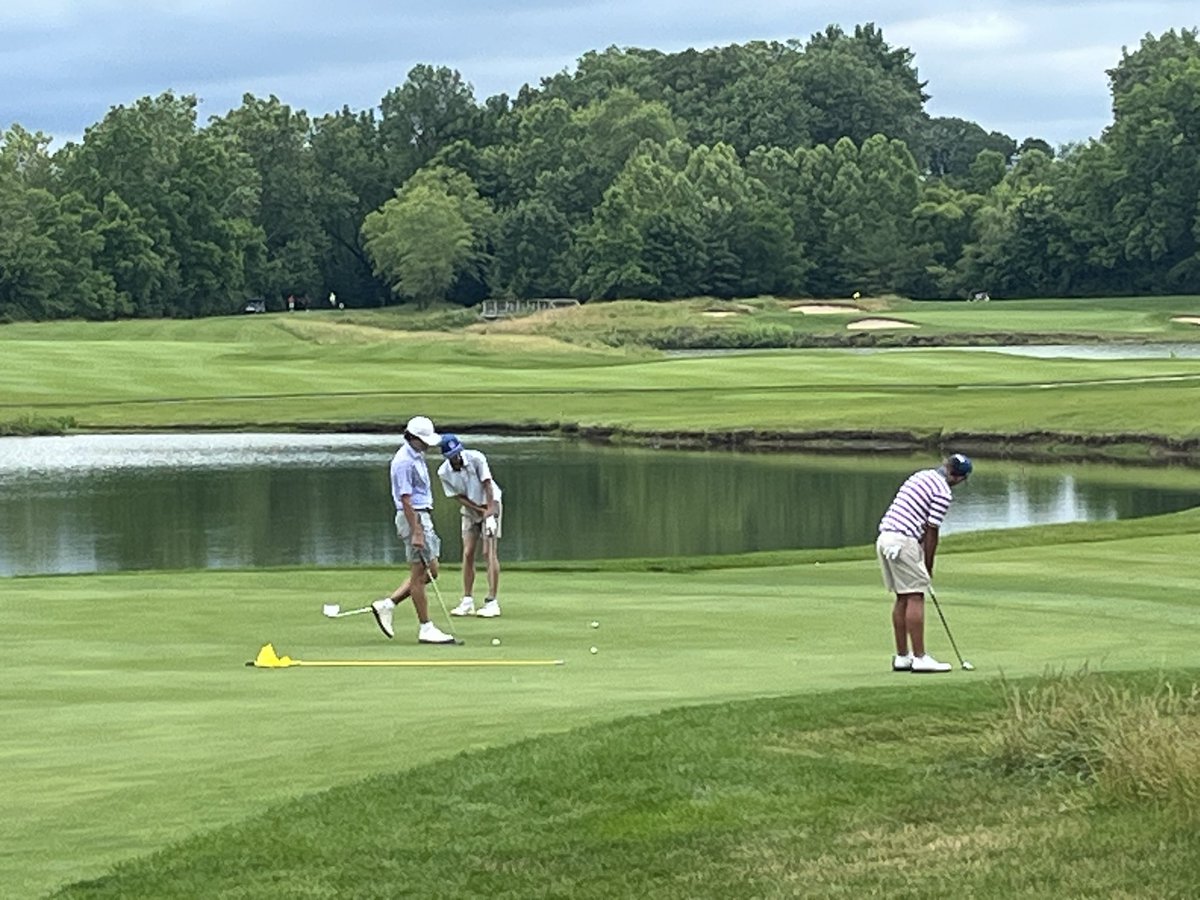 FranklinGolf1's tweet image. State Finalist Grizzly Cubs hard at work today in our practice round @PrairieViewGC These guys have been grinding it out since December and it has paid off. Best Franklin boys golf season in over 50 years. @GoGrizzlyCubs @indianahsgolf @IHSAA1
