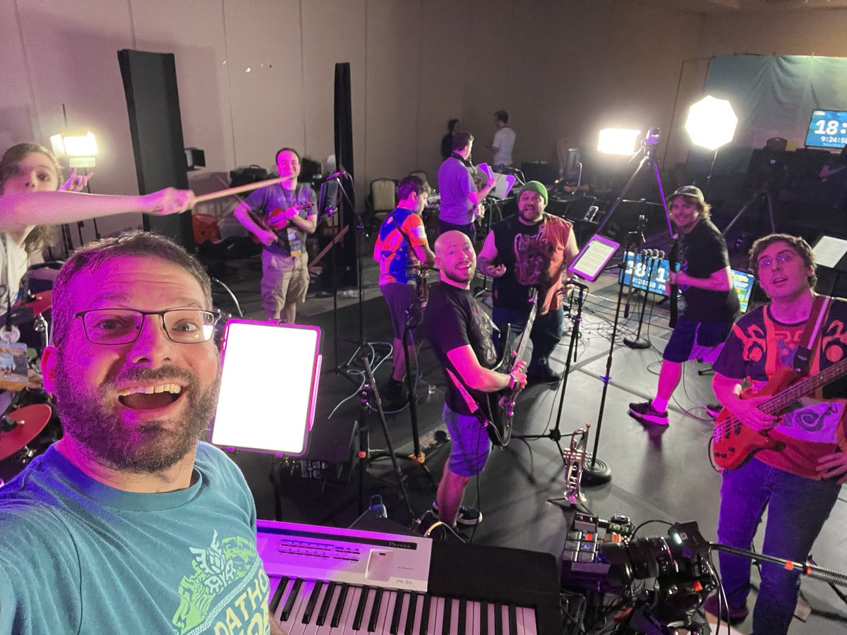 More live music at Zeldathon!! Bout to go live!

twitch.tv/zeldathon