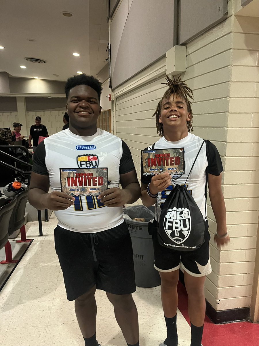 Drayson_Ricks's tweet photo. Excited to have earned invites to Top Gun &amp; the @FBU_NC team while playing receiver today. @LiamHiceJones6 @Frederic_Jones1 @CoachTrav8 @coachkd15 @ricks_coach @hitsquad_elite @RecruitingBh https://t.co/oKbxZdJK2b