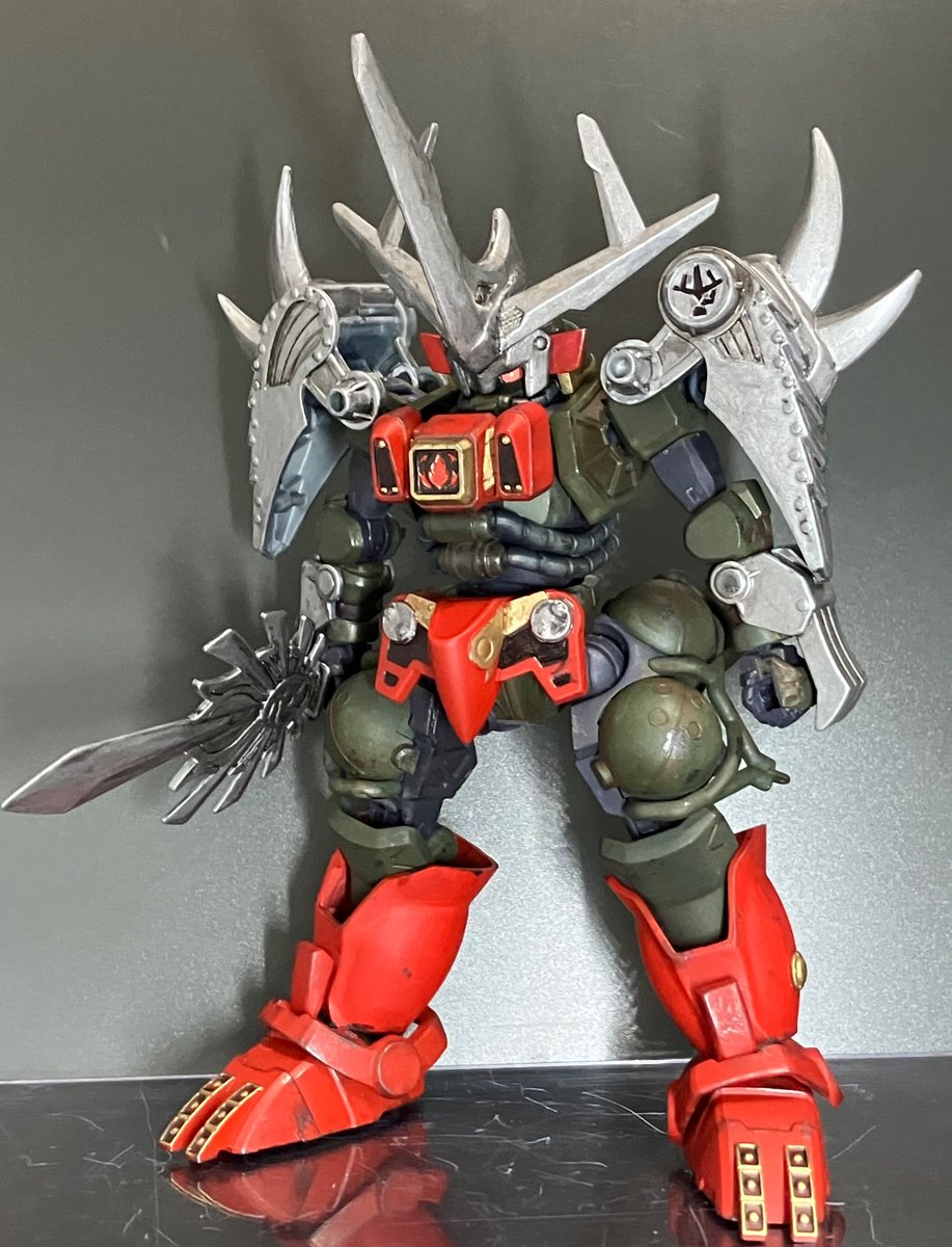 1/144 闇将軍

かつてのSD戦国伝・殺駆斗が変貌した姿を新シリーズ・ジークアクスのザクを用いて楽しませて頂きました

#ガンプラ