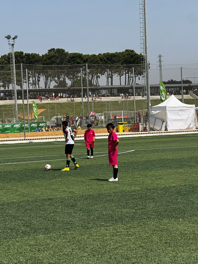 WakatakeGroupJP's tweet photo. WAKATAKE U11 🆚 @cevilassar https://t.co/SyUktuLGkD