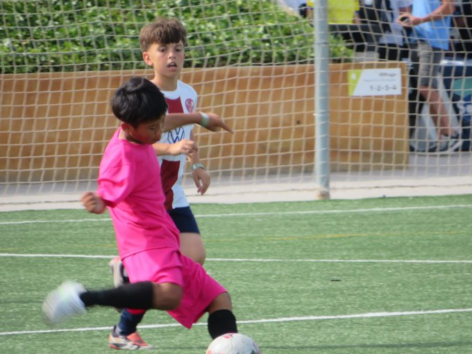 WakatakeGroupJP's tweet photo. WAKATAKE U10 🆚 Cercle Sabadellès https://t.co/5qEGZqOp9a