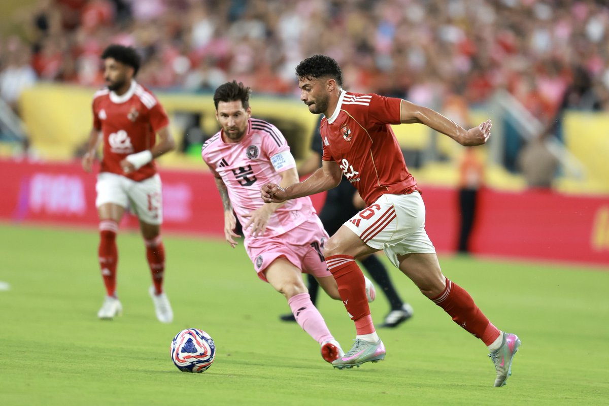 EPL World tweet media