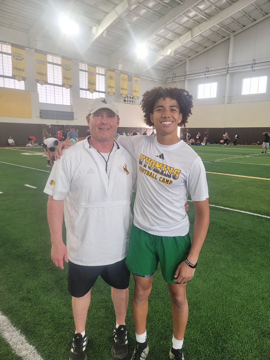 AMBeebe_1's tweet image. Beyond blessed for the to visit @wyo_football. Special thank you to @JamoBrown_. @JPetrino and @JaySawvel excited for our next conversation.
@keiththompson21 @TreWebb_ @NBAxCC @JacksonMoore247 @GregBiggins @BrandonHuffman @PGregorian @GEMCLASS_