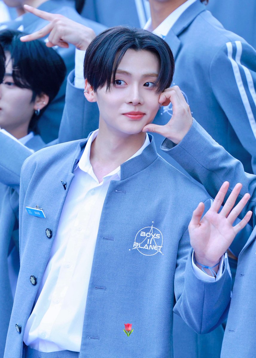 won358's tweet image. 250614 상암절 #상원

꒰ঌ(⃔ ⌯' '⌯)⃕໒꒱

#sangwon #boys2planet #보이즈2플래닛