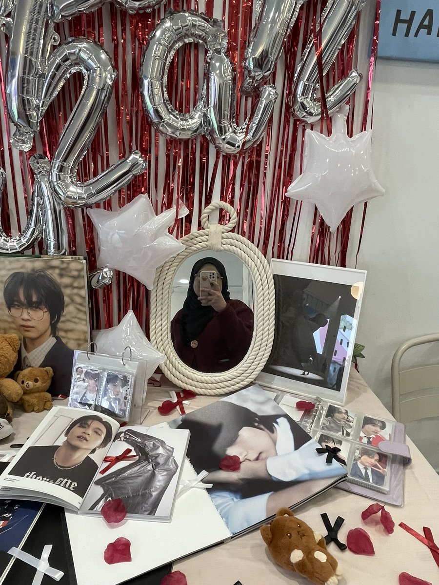 yubbylion's tweet photo. went to two haechan’s cse this weekend so lurveeeee❤️❤️

#rockstar25 #Forever66WithHaechan https://t.co/LDOH92bJ5w