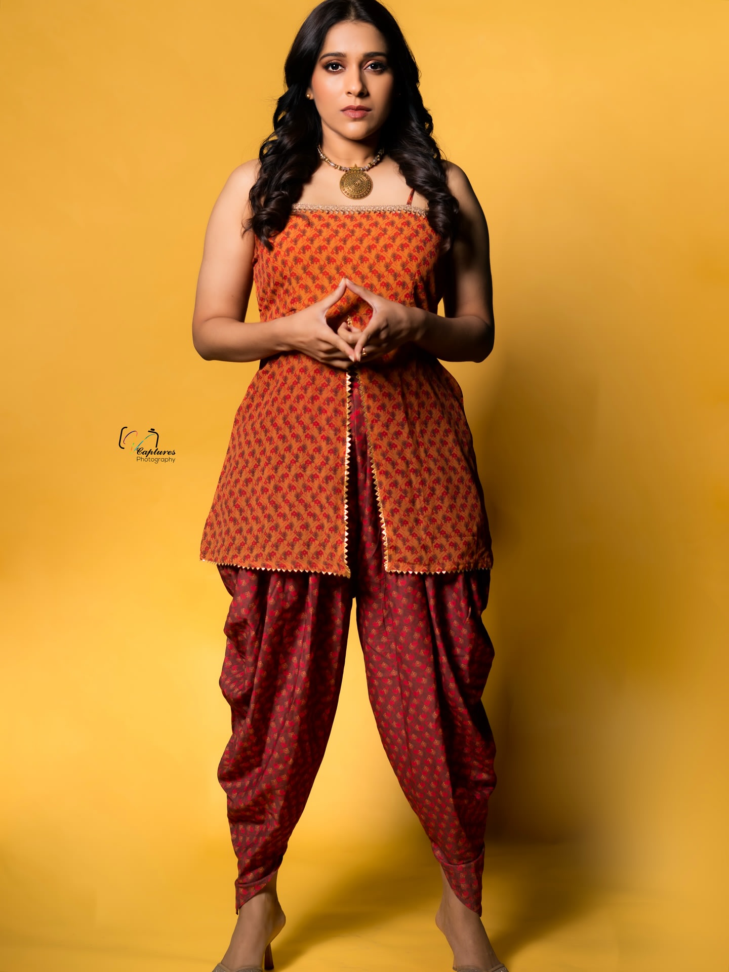 Image Rashmi Gautam In Blue | One of the Most Beautiful & Versatile Indian Actress iiQ8