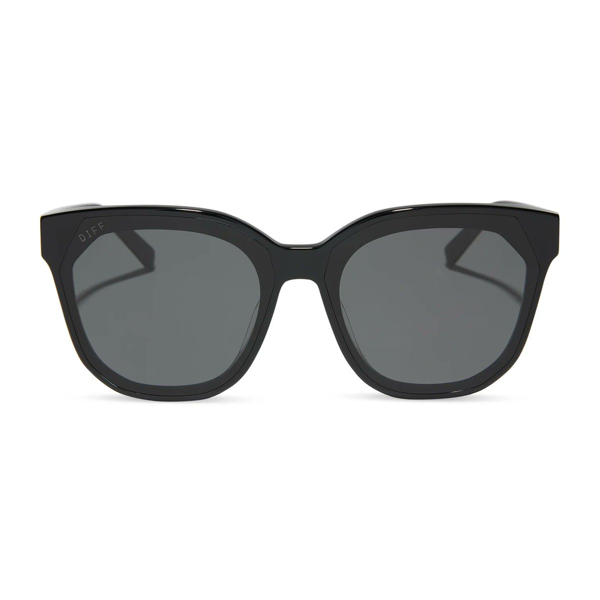 bethdenny90's tweet photo. This pair of glasses is absolutely stunning—so stylish! Totally worth getting, especially with the buy-one-get-one-free deal! https://t.co/yS235J2qSO https://t.co/LdDddNJFZv