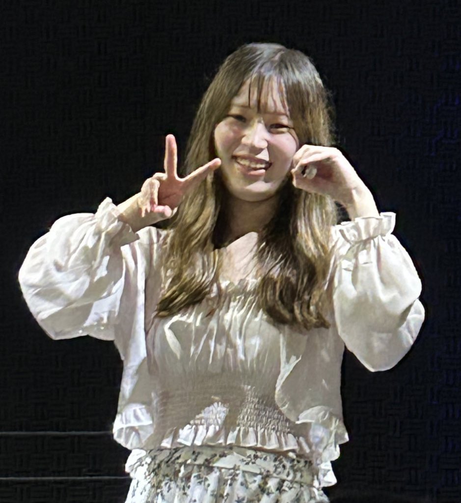 一応初期応援組?みたいですので
大古参のひとりとして応援できたら

生誕ツアー最終地、
初オリジナル曲、
レコ発、生誕直前、
そして記念すべき歳

最近改名もしていて
まだ数回の東京しか行けていませんけど…

末長くとありましたので
こちらこそ末長くなれば😊
