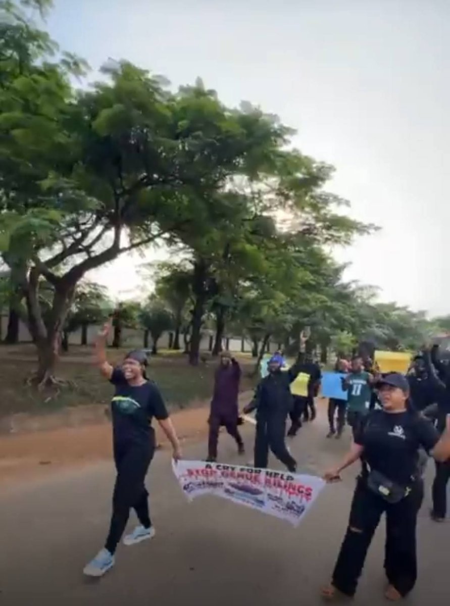 Massive protest in Benue State, youth are currently protesting against the recent insecurities and killings in the state, Benue is Bleeding.