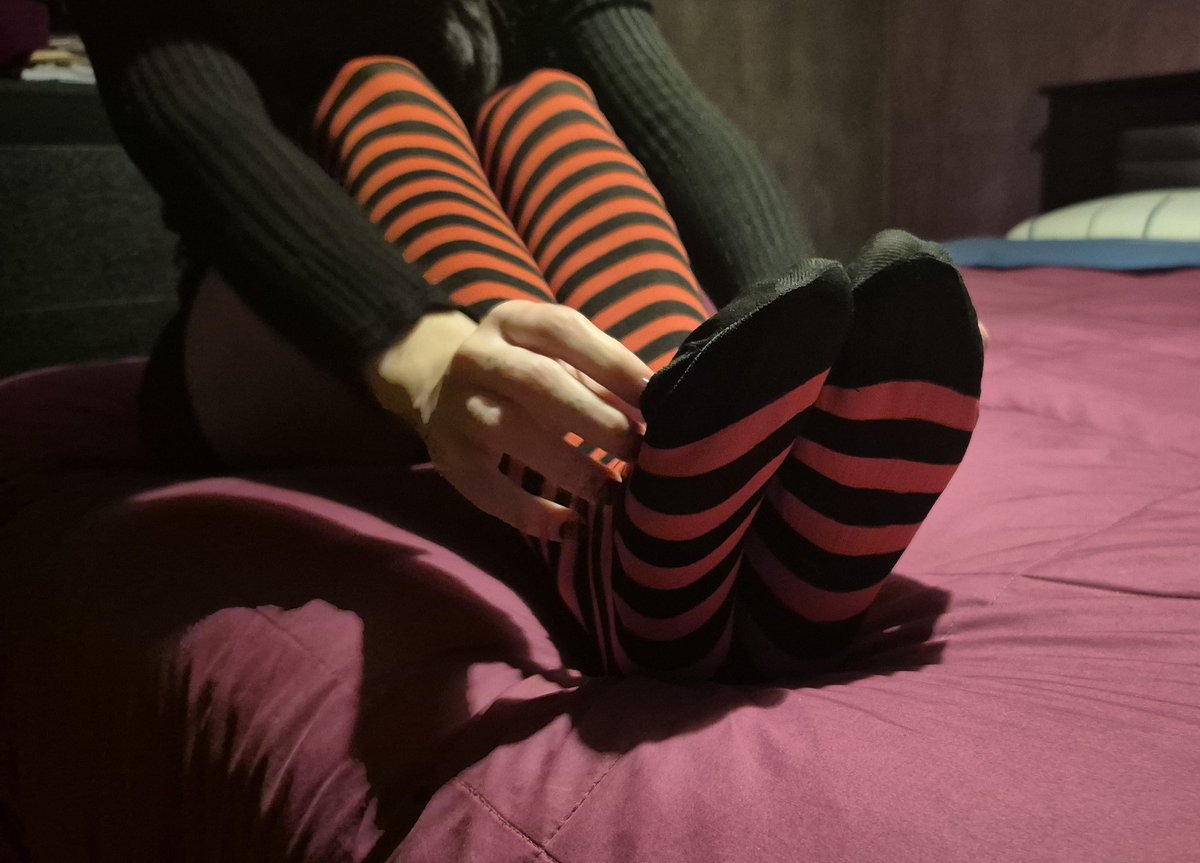 Josesit23269306's tweet image. ✨ Si te gustan los detalles únicos y personalizados, tengo contenido exclusivo solo para ti. 📸🔥

Disponible por PayPal o transferencia bancaria si eres de Chile 💖

Atrévete a escribirme… que lo bueno se disfruta en privado #FeetLovers
#FootFetish
#FeetPicsForSale
#FeetConten