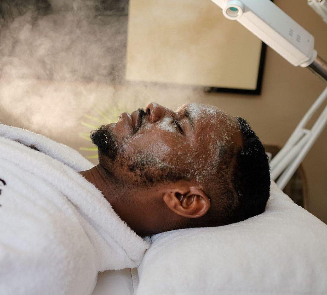 Now is the perfect time to treat the worlds best dad to a day full of relaxation and rejuvenation.

For bookings, Call/WhatsApp: 
0775 159 729

#spaday #fathersday #donsorganicspa #spa