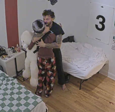 lesbians4letty's tweet photo. Freddy hugs and kisses Angelina goodnight. She laughs uncontrollably. "What the fuck are you laughin' about?"
#fishtanklive #fishtankdotlive https://t.co/lTerQDwyUq