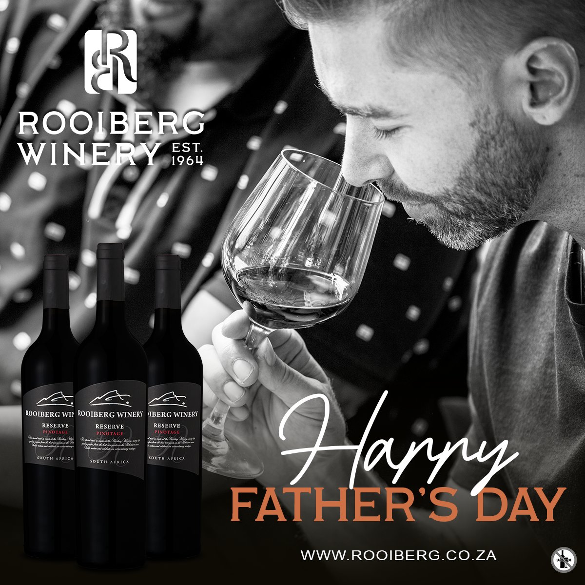 👔🍷 Cheers to amazing Dads! This Father’s Day, treat him to a favorite red, crisp white, or a relaxed meal at Red Chair Bistro &amp; Deli. Great dads deserve great wine! 💙 #RooibergWines #RedChairBistro #FathersDay #CelebrateDad #RobertsonWine #LocalFlavours #DadDeservesIt